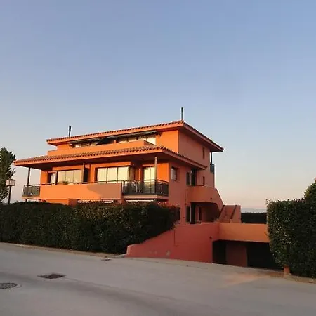 Relax Golf Apartamento * Navata